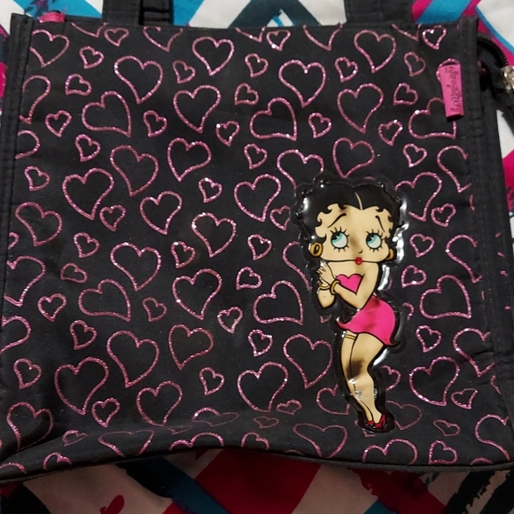 Betty Boop - Picture 2 of 5